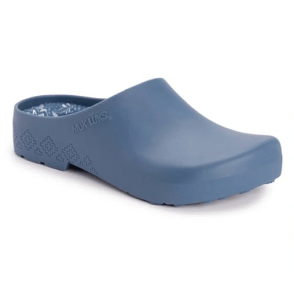 Muk Luks Slide-On Clogs, Slip-On Clogs & Glove Set,  Size: M (7-8) - Picture 4 of 13